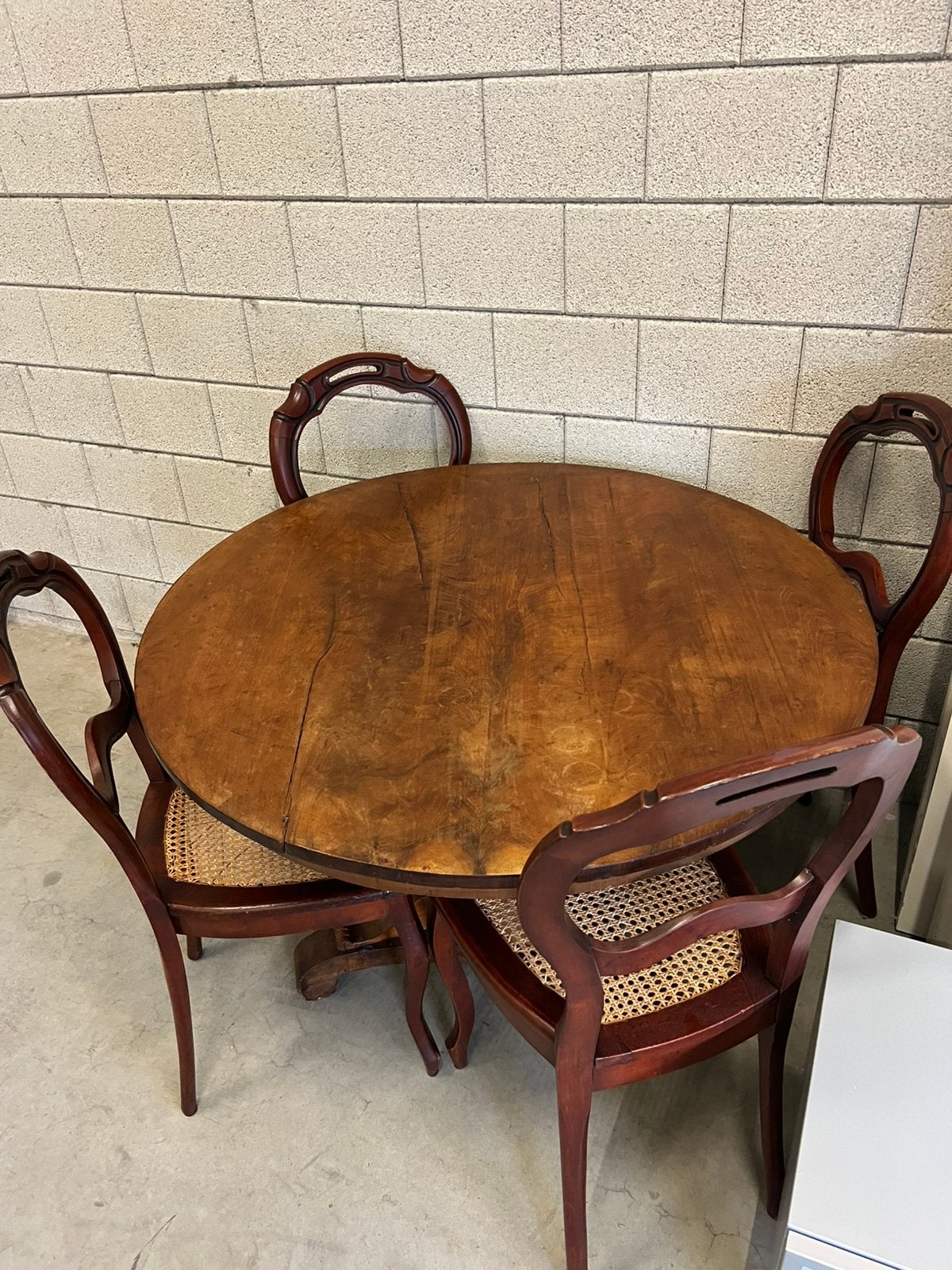 Mahoniehouten BIEDERMEIER Salontafel + eventueel 4 STOELEN, Ophalen