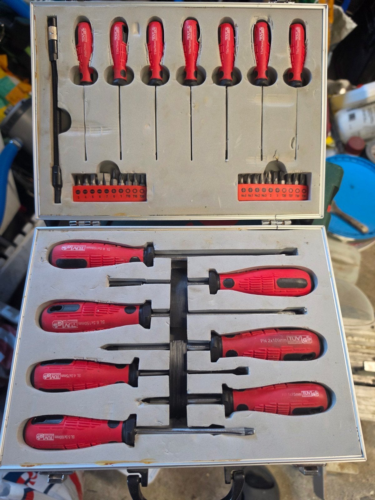 Kinzo Schroevendraaierset met Bitset - 35-delig, Ophalen of Verzenden, Zo goed als nieuw, Gereedschapsset, Overige merken