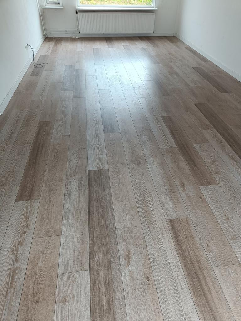 Mooie laminaatvloer, lichte houtnerf. gratis zelf uithalen, Huis en Inrichting, Stoffering | Vloerbedekking, Ophalen, Gebruikt