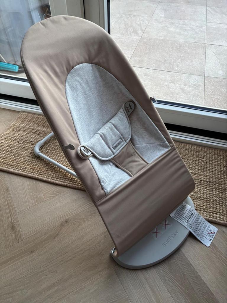 BabyBjörn Wipstoel - Zo goed als nieuw, Kinderen en Baby's, Wipstoeltjes, Overige merken, Verstelbaar, Wipstoel, Ophalen of Verzenden