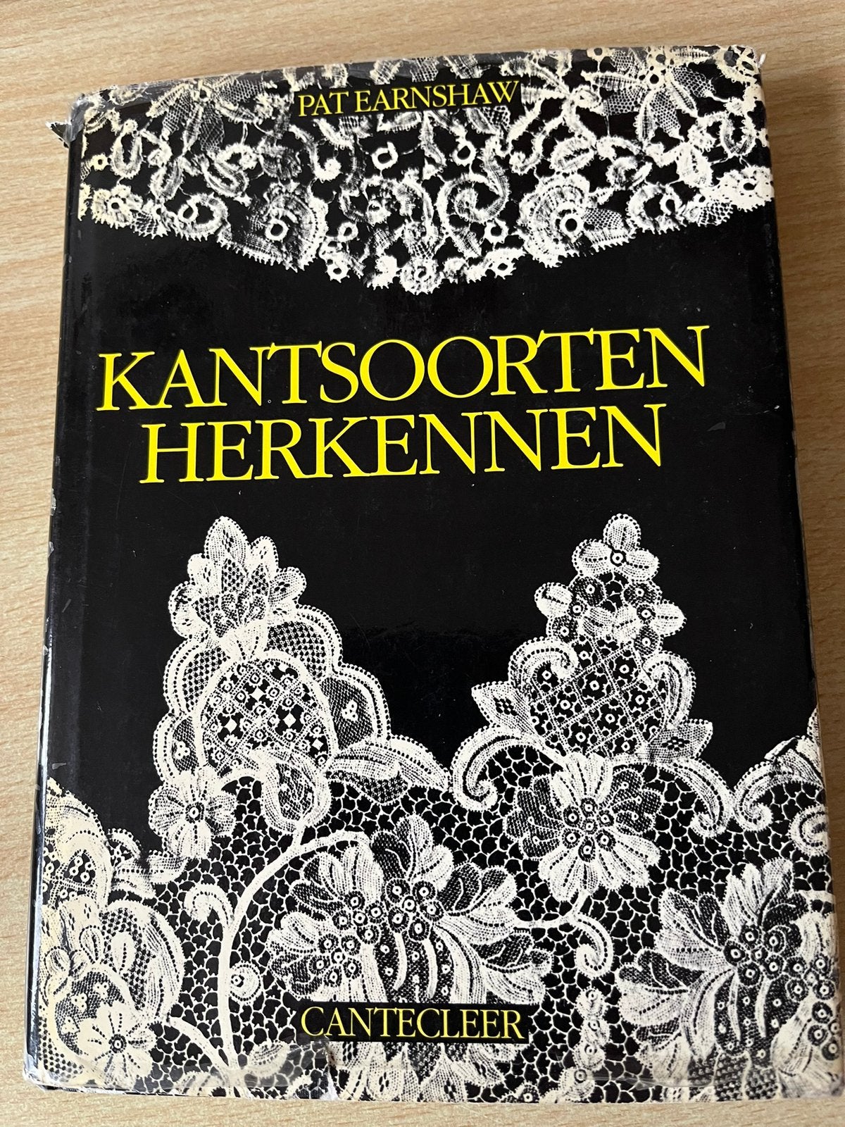 Kantsoorten herkennen, Pat Earnshaw, Ophalen of Verzenden, Zo goed als nieuw