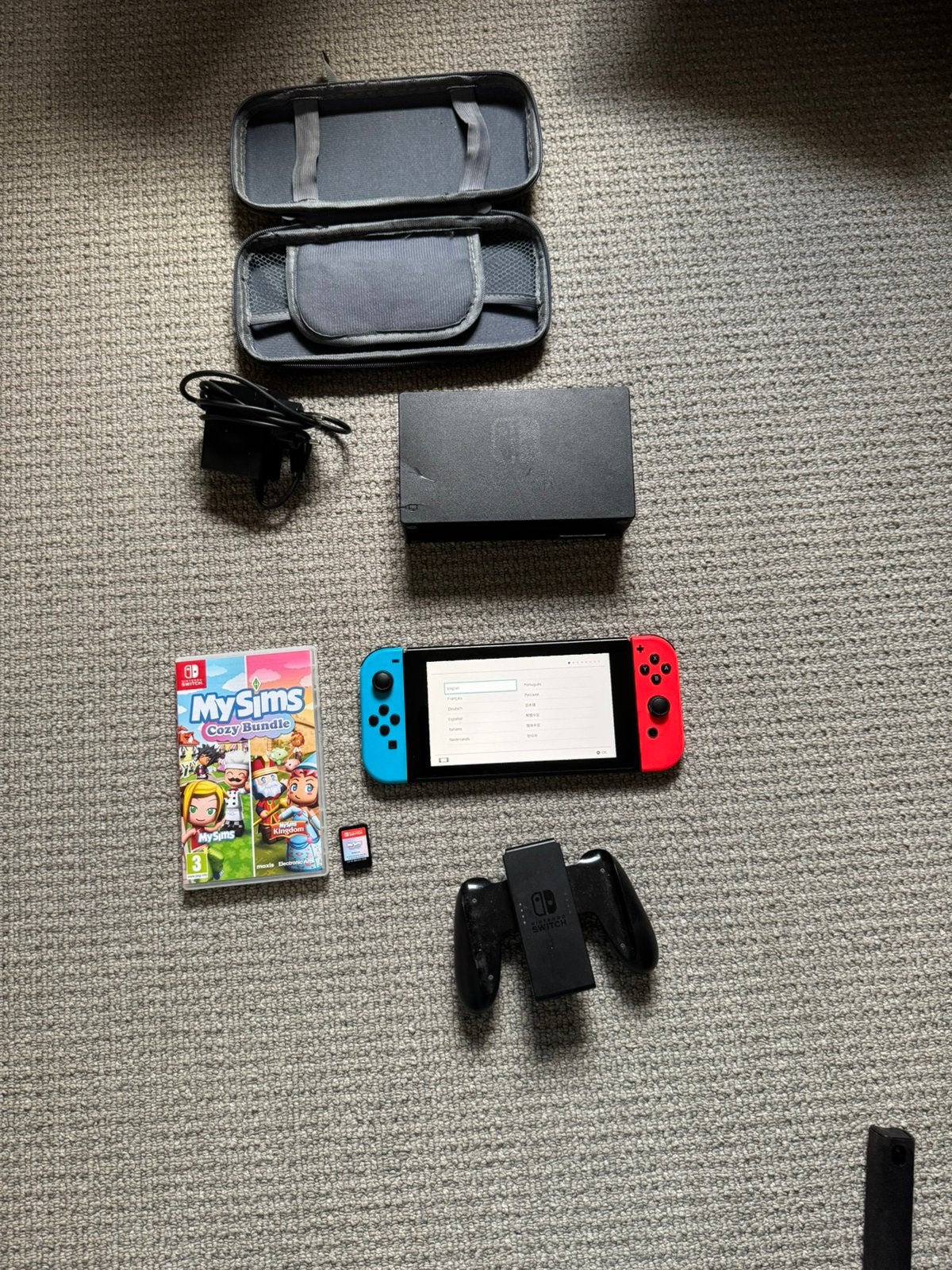 Nintendo Switch V2 + 1 game || prima staat, Spelcomputers en Games, Spelcomputers | Nintendo Switch, Zo goed als nieuw, Switch 2019 Upgrade
