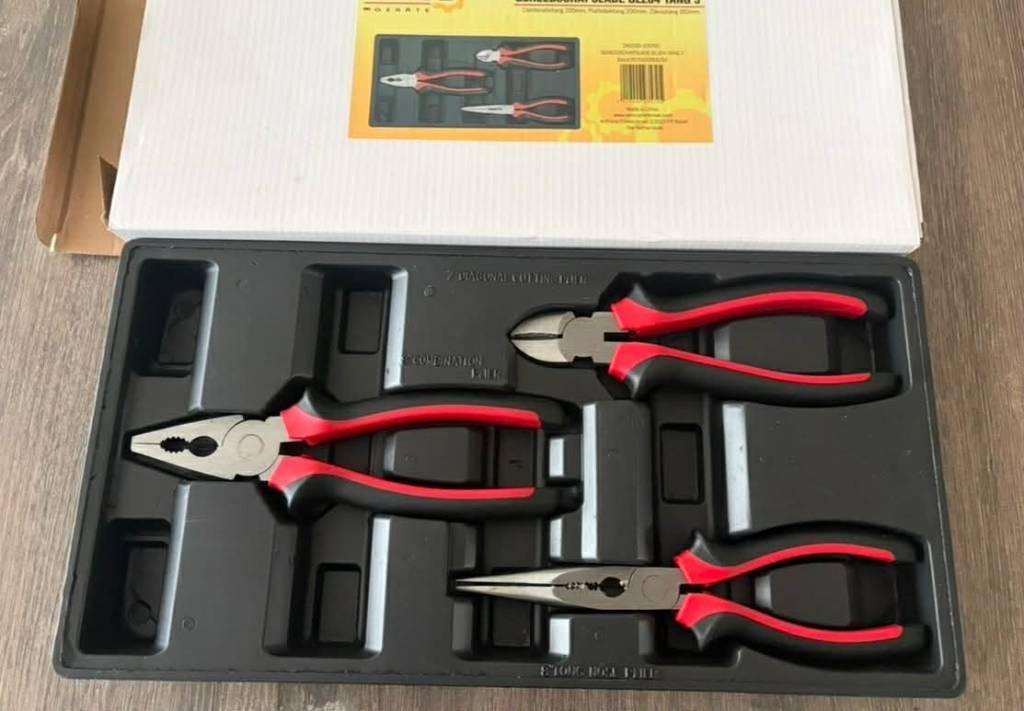 nieuwe knijptangen, Ophalen of Verzenden, Nieuw