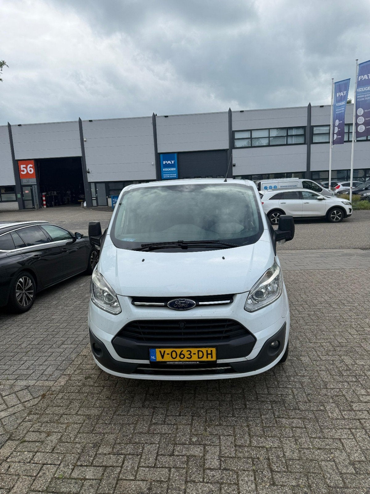Ford Transit Custom Gbdc 2.0 Tdci 290 L1h1 2017 BTW AUTO, Auto's, Voorwielaandrijving, 1995 cc, 4 cilinders, 2000 kg