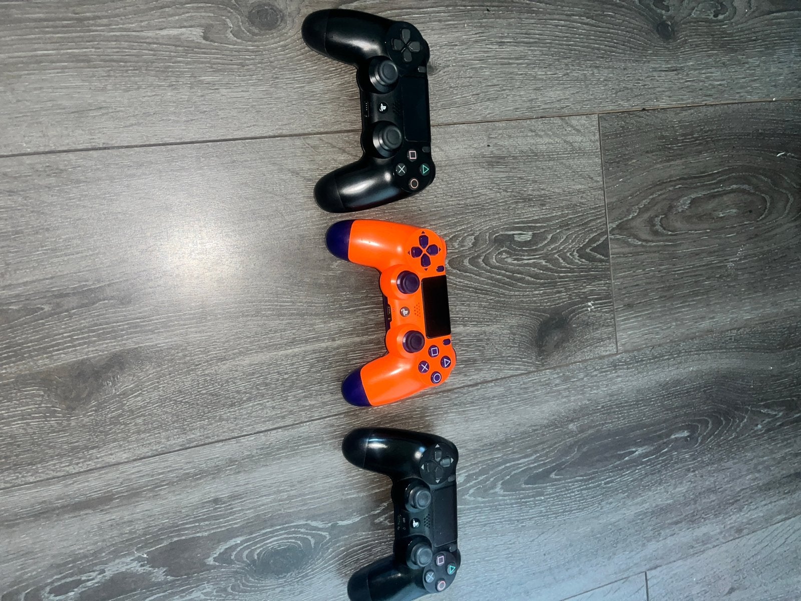 PlayStation 4 Pro met 2controllers, Ophalen of Verzenden, Zo goed als nieuw, 1 TB, Pro
