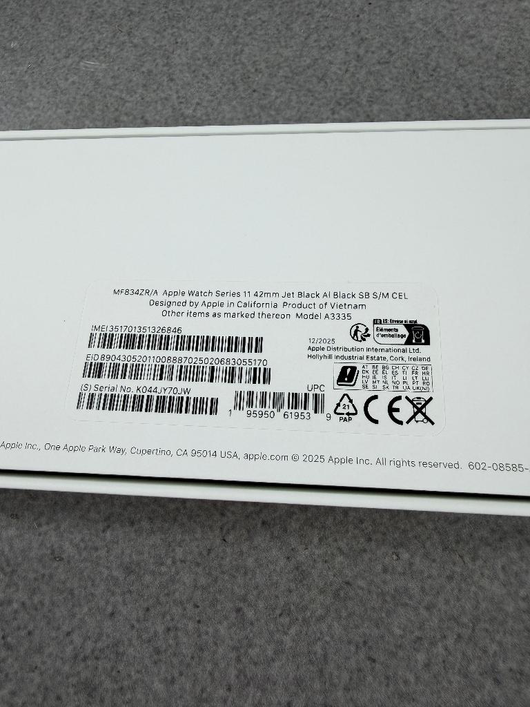 Apple Watch Series 11 | 42mm | Cell | ZGAN met bon | 401903, Zwart, Apple watch series 11, IOS, Ophalen of Verzenden