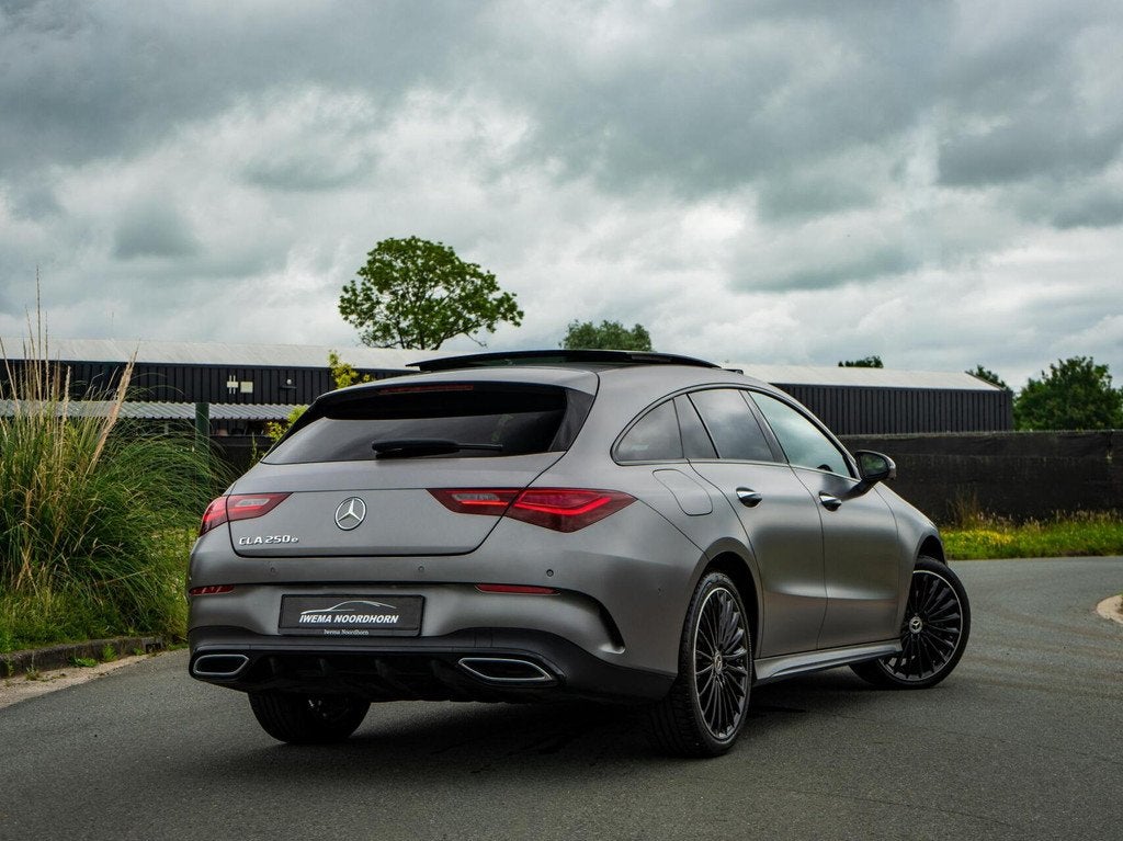 Mercedes CLA-klasse Shooting Brake 250 e AMG|Panoramadak|Bur, Auto's, Mercedes-Benz, CLA, Gebruikt, Zwart, 4 cilinders