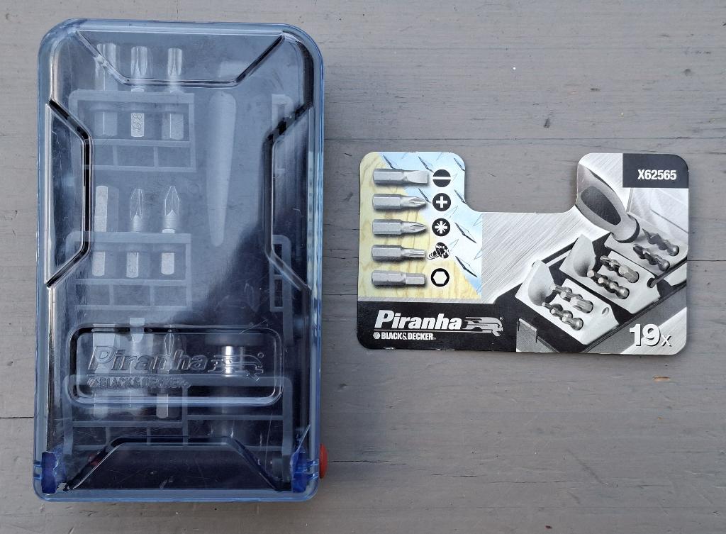 Black+Decker schroevendraaierset met diverse bits, Ophalen, Zo goed als nieuw