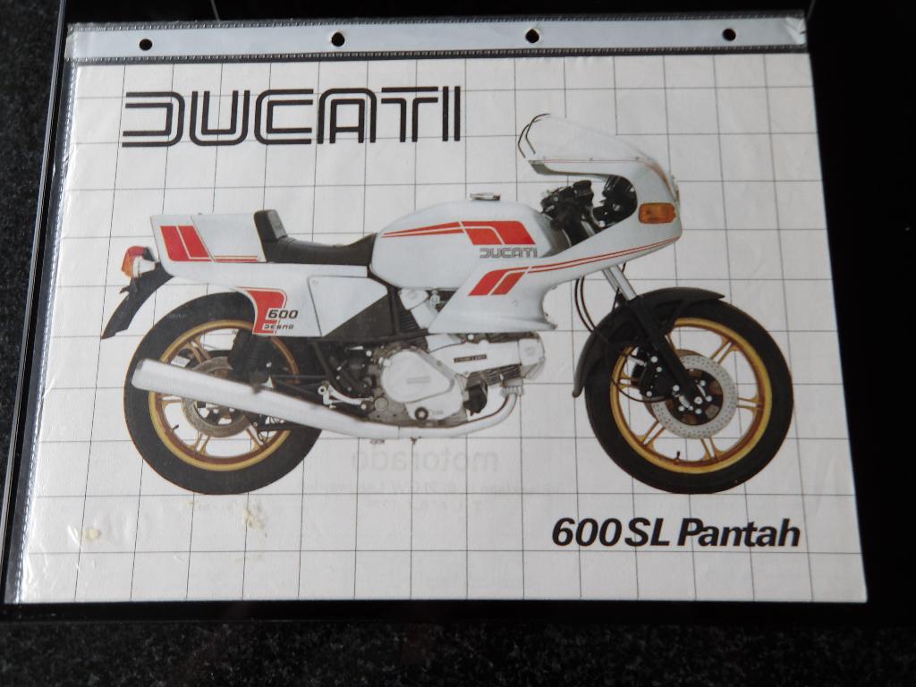 Folder Ducati 600SL Pantah, Motoren, Ophalen of Verzenden, Ducati