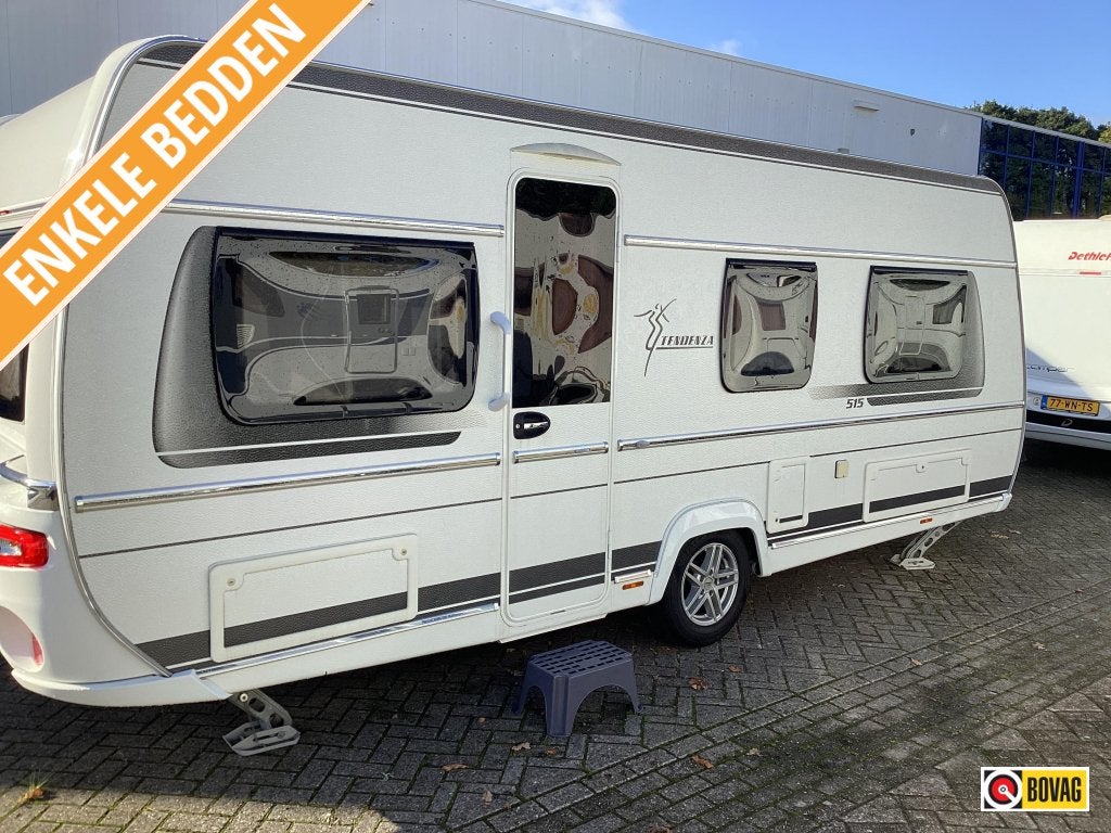 Fendt Tendenza 515 SG Mover/ level/ voortent, Caravans en Kamperen, Rondzit, Serviceluik, Bedrijf, Fendt