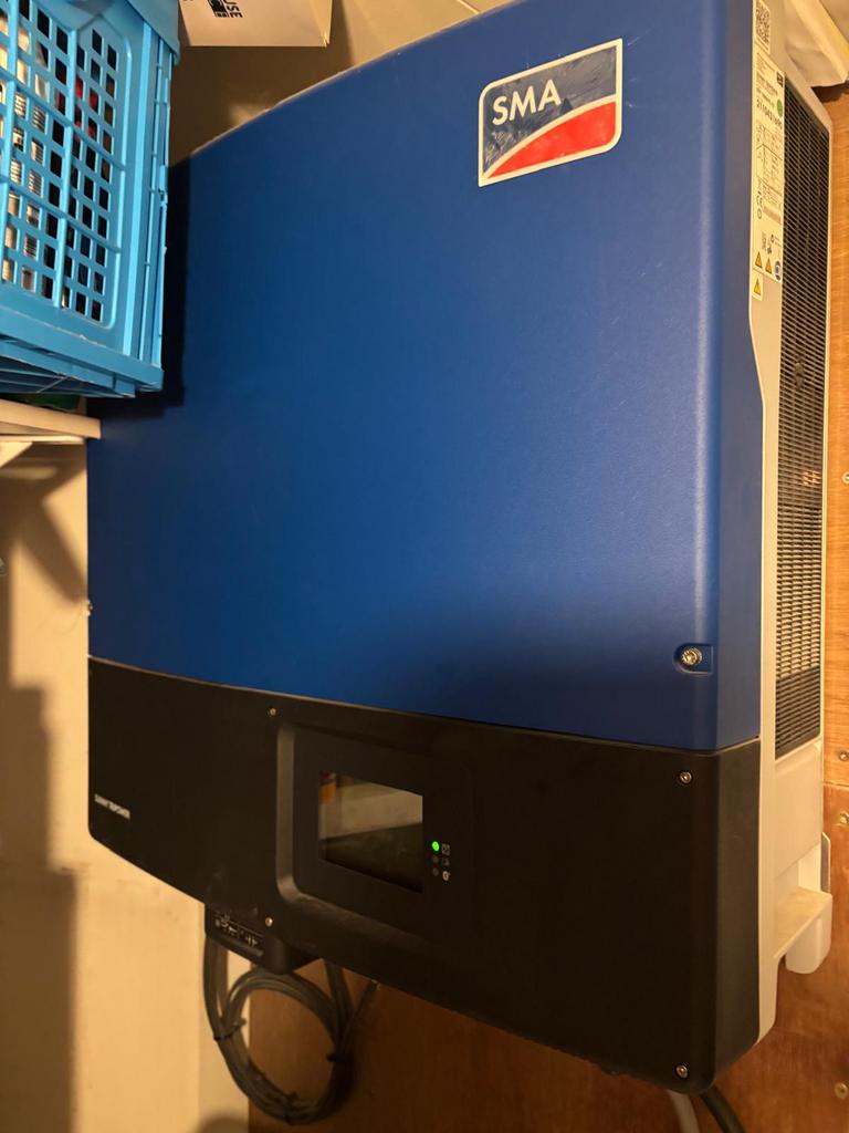 32 Zonnepanelen met SMA omvormer, Ophalen, Gebruikt