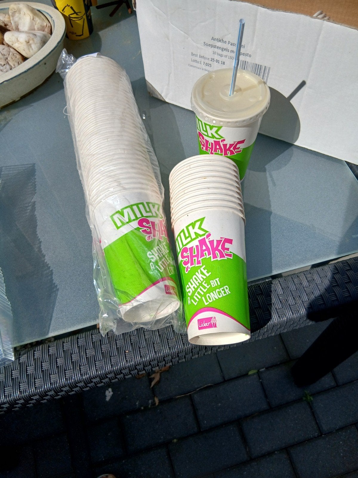 Milk shake beker met dekdel en rietje, Ophalen of Verzenden
