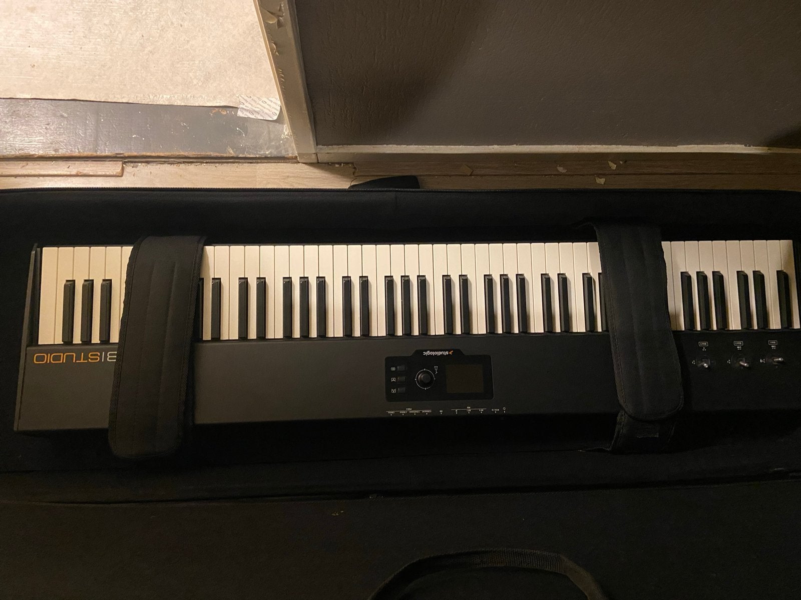 Studiologic SL88 Studio MIDI-keyboard (zonder flightcase), 88 toetsen, Zo goed als nieuw, Aanslaggevoelig, Ophalen