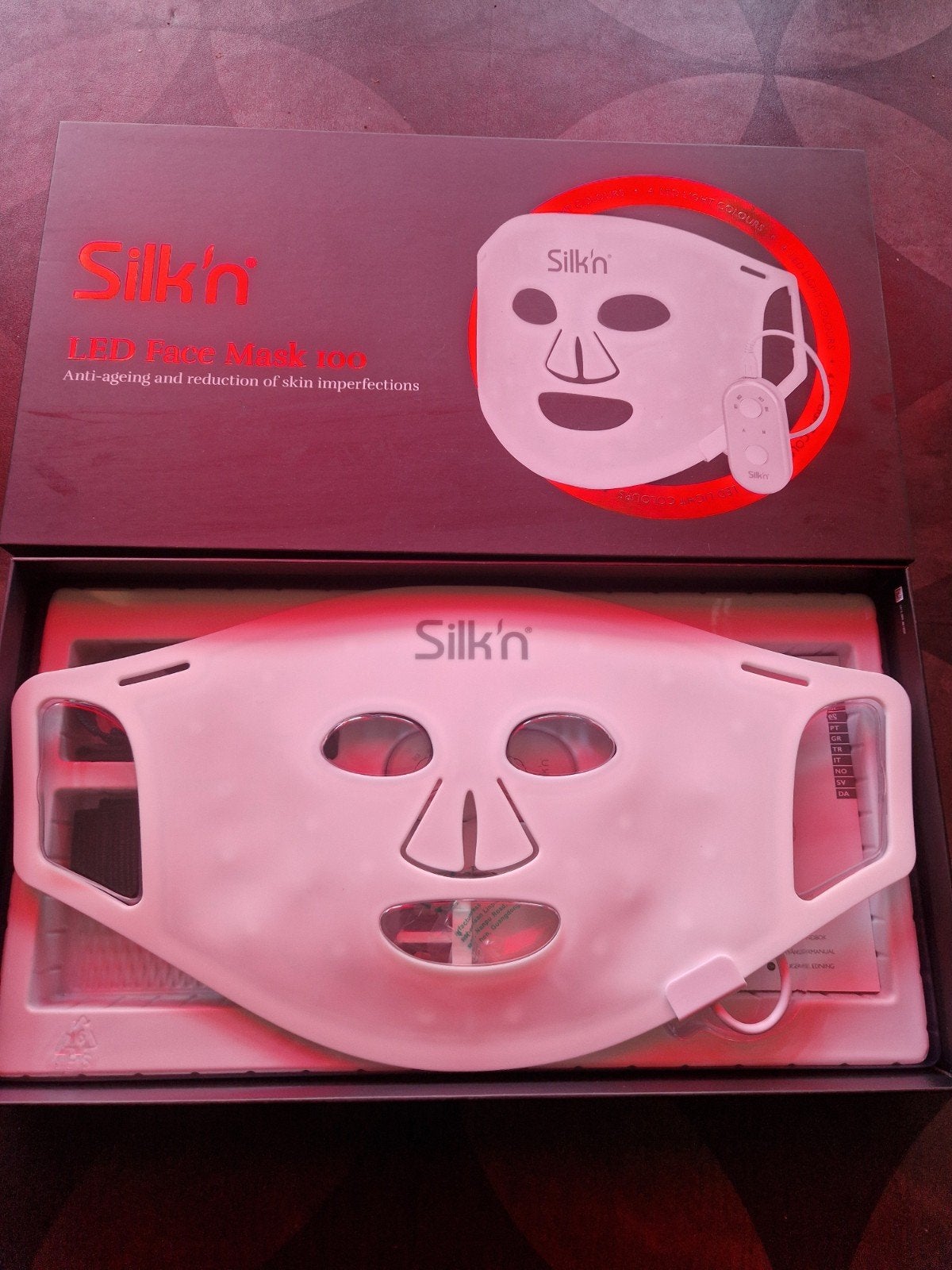 Silk in led face mask 100 . Splinternieuw, Ophalen of Verzenden, Nieuw, Gehele gezicht