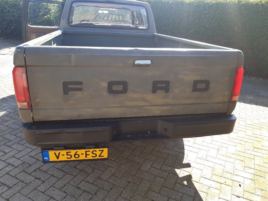 Achterbumper Ford F350 Pick UP past op meer USA cars, Ophalen, Gebruikt, Overige automerken, Achter