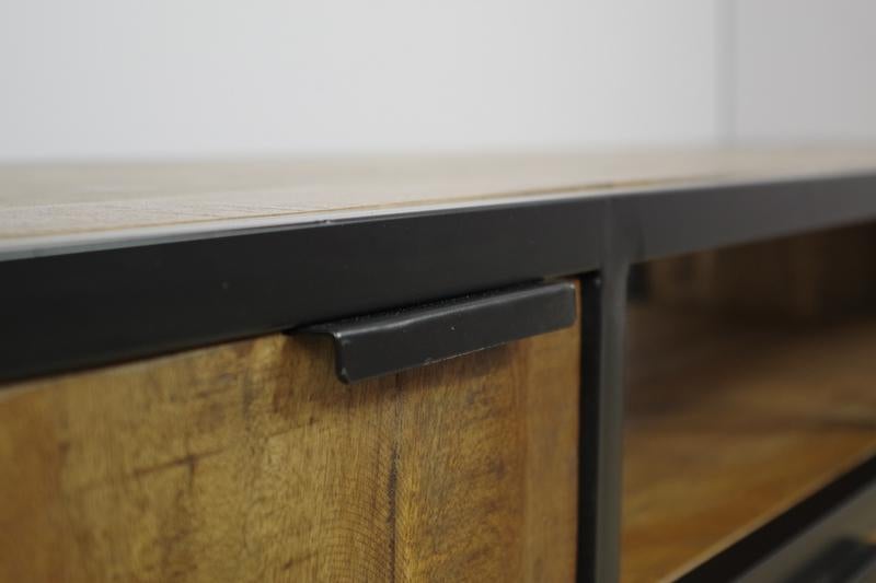 tv meubel 220 cm massief mangohout met metaal aanbieding, Huis en Inrichting, Kasten | Ladekasten, Overige houtsoorten, Nieuw