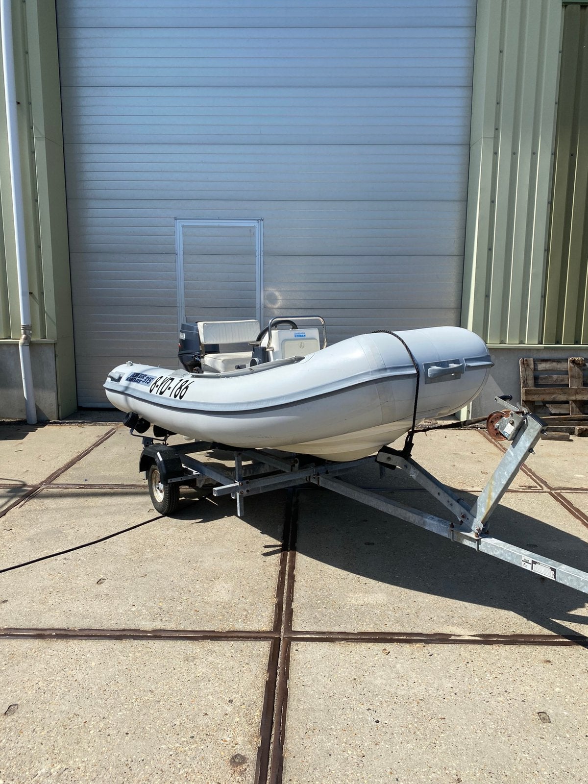 Joker 315 rib, Yamaha 30pk autolube, Kalf trailer, Gebruikt, Yamaha, 30 pk, Brandstoftank