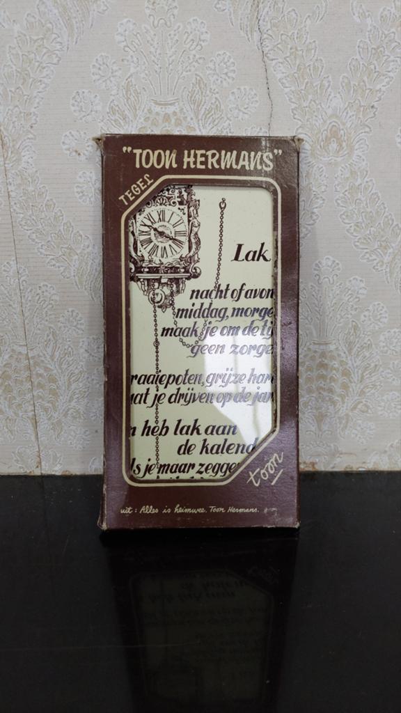 Toon Hermans tegel "Lak" in origineel doosje, Ophalen of Verzenden