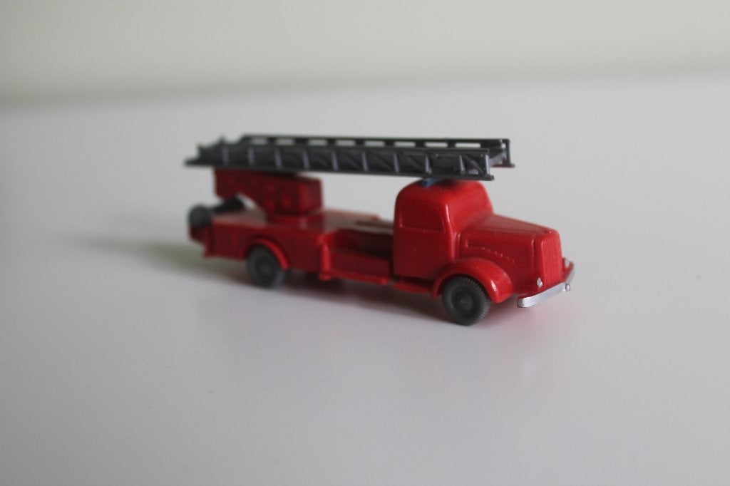 Wiking Mercedes L5000 ladderwagen, Hobby en Vrije tijd, Modelauto's | 1:87, Ophalen of Verzenden, Gebruikt, Bus of Vrachtwagen