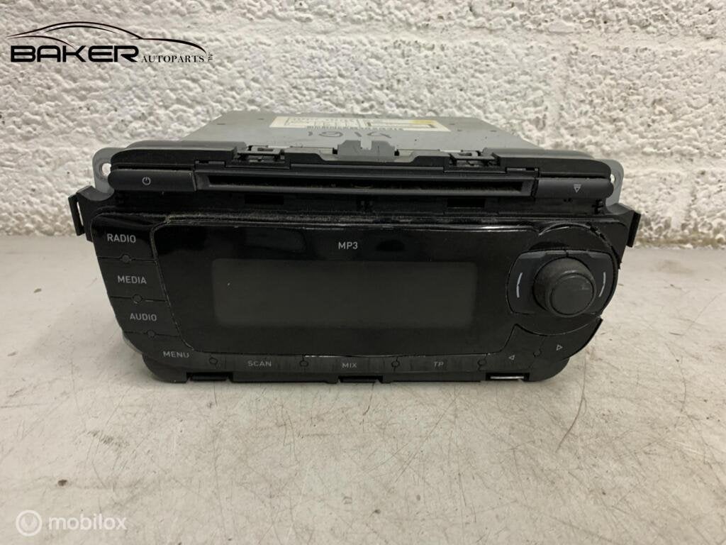 Seat Ibiza SC 6J ('08-'17) 6J035153B Autoradio, Gebruikt, Ophalen of Verzenden, Seat, Seat