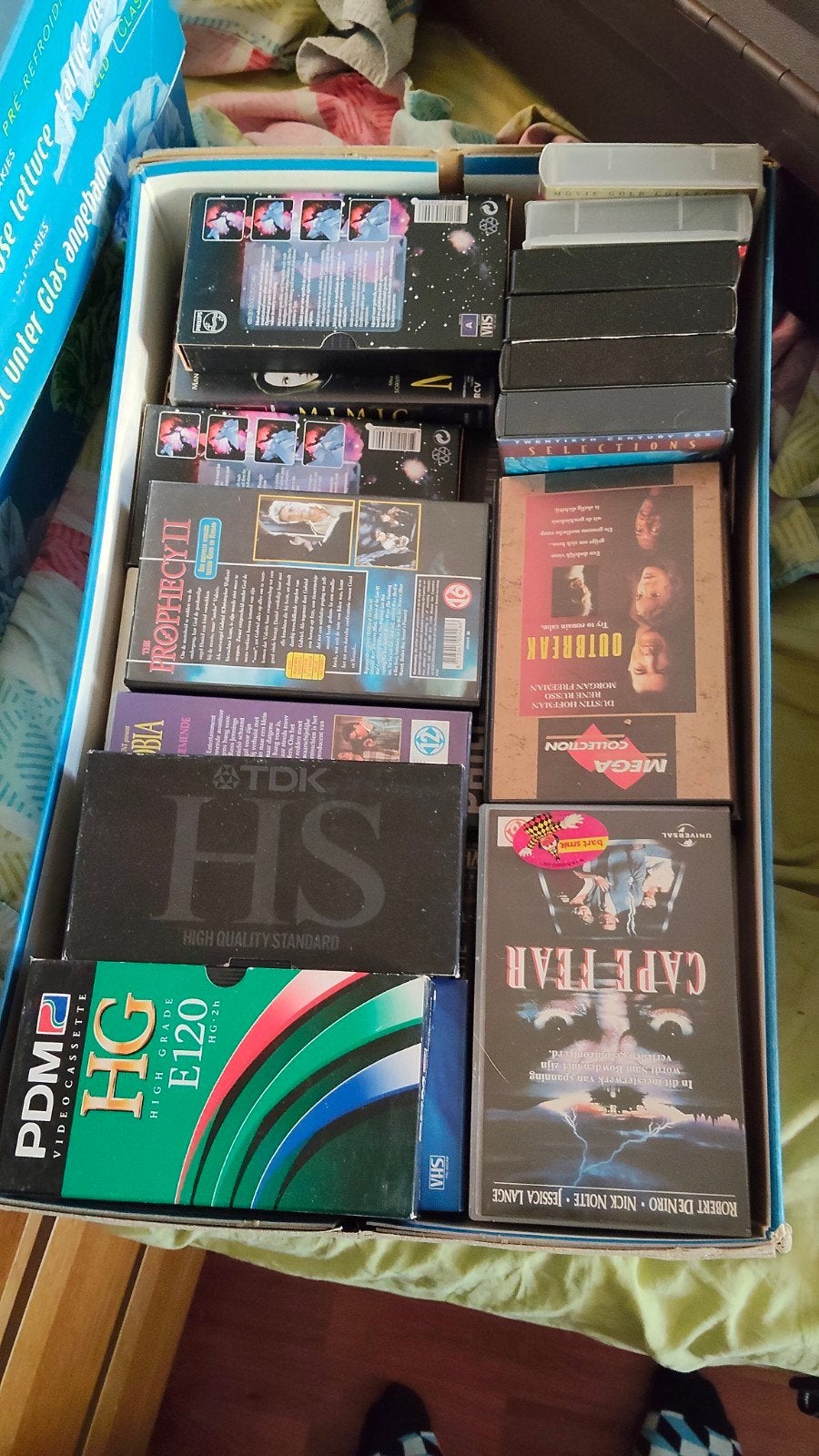 Grote collectie VHS-banden: films en blanco cassettes, Gebruikt, Vanaf 16 jaar, Ex-rental, Overige genres