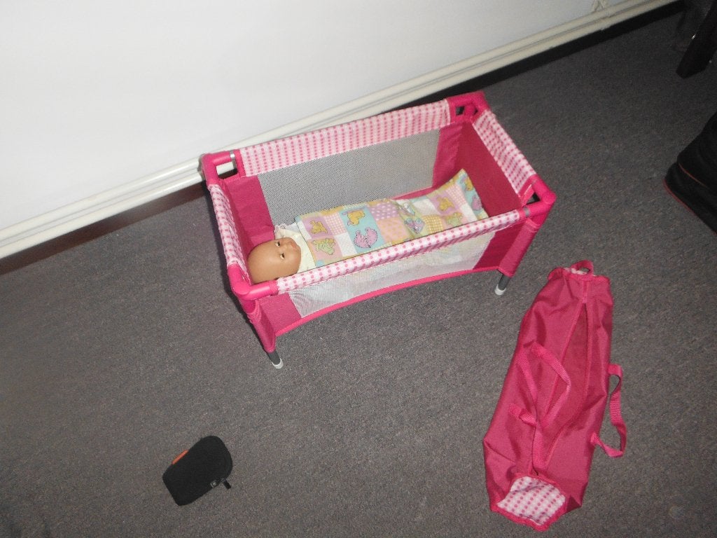baby born campingbedje  excl pop, Ophalen, Zo goed als nieuw, Babypop