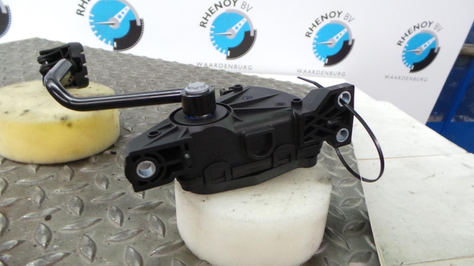 RENAULT TRAFIC GASPEDAAL SENSOR 2014, Ophalen of Verzenden, Gebruikt, Stiba lid