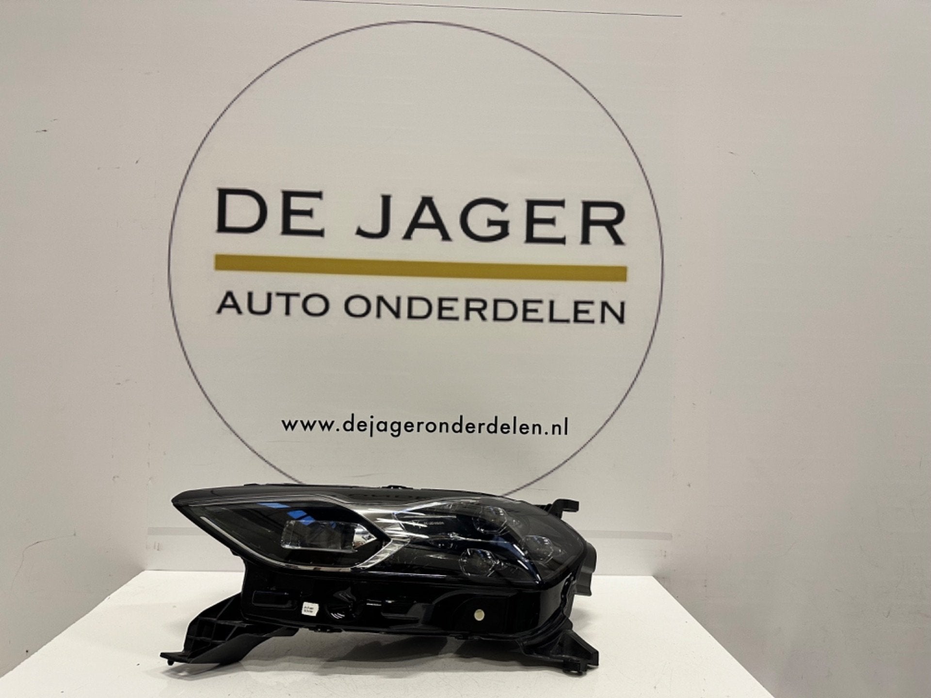 CITROEN DS3 CROSSBACK DS LED VISION KOPLAMP LINKS 1642991480, Taurusavenue 1
2132 LS  Hoofddorp, NL, Gebruikt, Stellantis N.V.