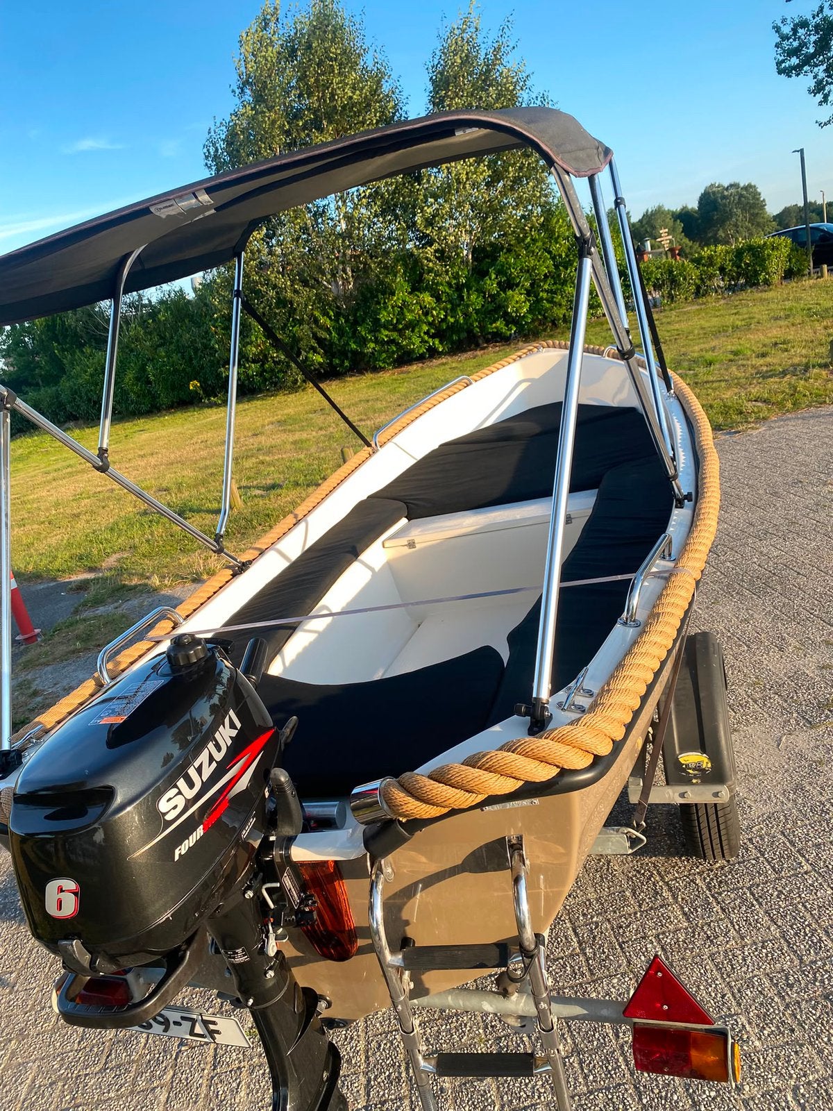 Admiraal 430 Suzuki 6pk fourstroke, Watersport en Boten, Ophalen, Zo goed als nieuw, Buitenboordmotor, Kabelaring