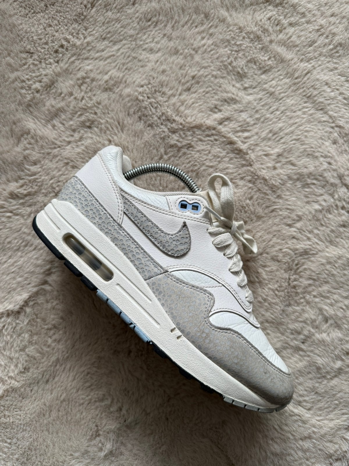 Nike air max 1 safari summit white 41, Kleding | Heren, Ophalen of Verzenden, Gedragen
