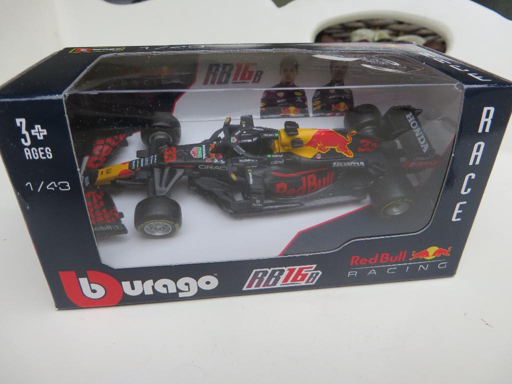 Burago 1:43 Max Verstappen Red Bull RB 16B, Ophalen of Verzenden, Nieuw, Auto, Overige merken