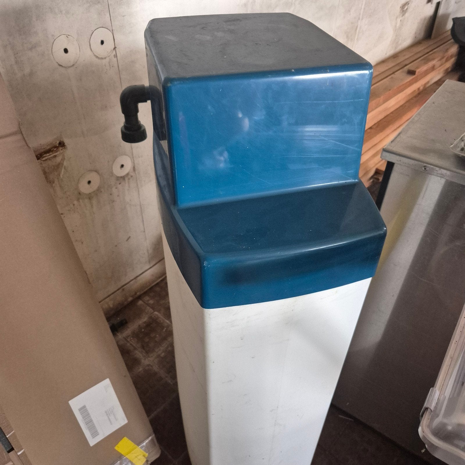 Waterontharder met zout - Gebruikt, Ophalen, Gebruikt, Waterontharder met zout