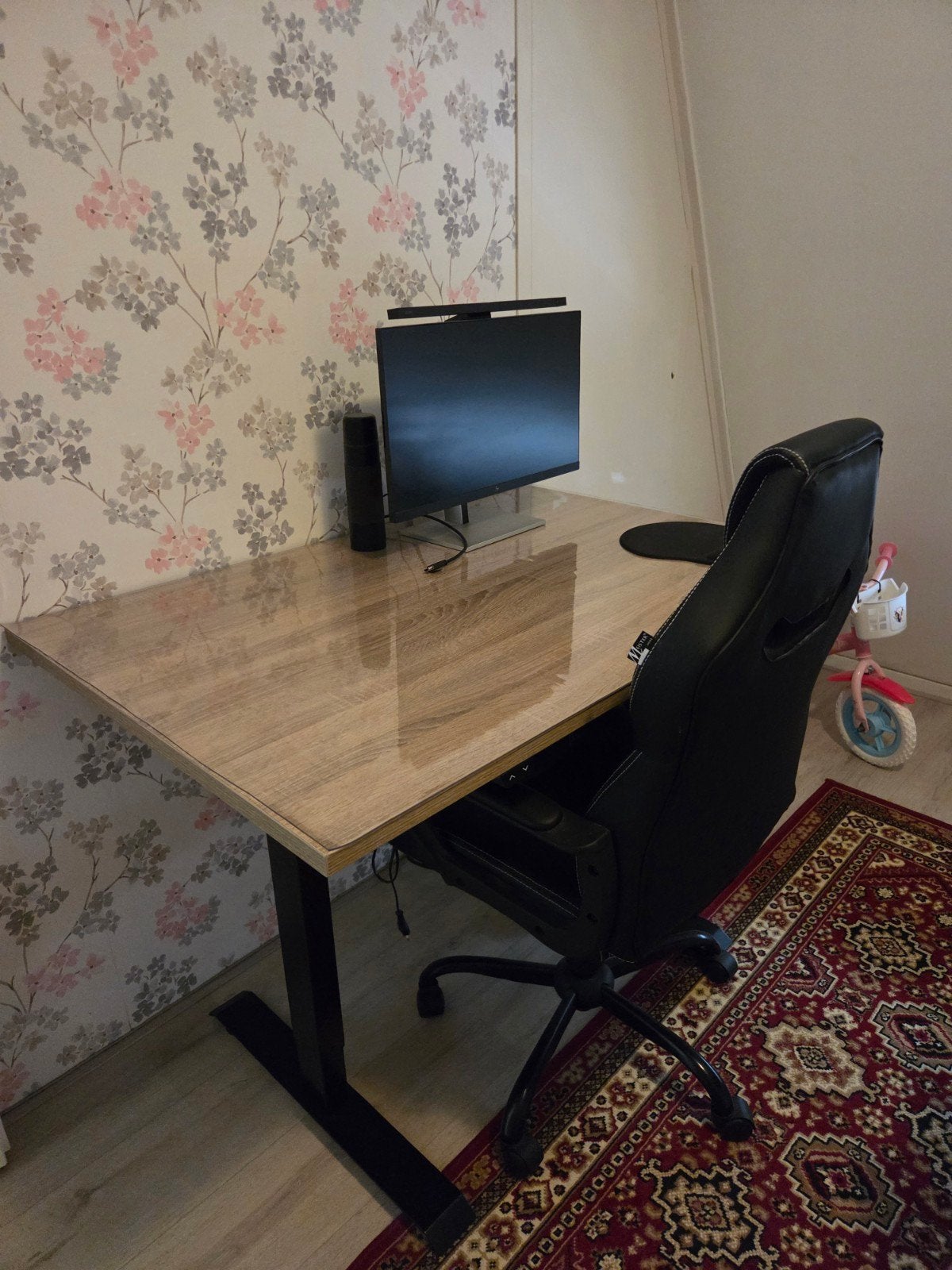 Zit-sta bureau elektrisch verstelbaar - 120 x 80cm, Elektrisch, 120 cm, Ophalen of Verzenden, Zo goed als nieuw