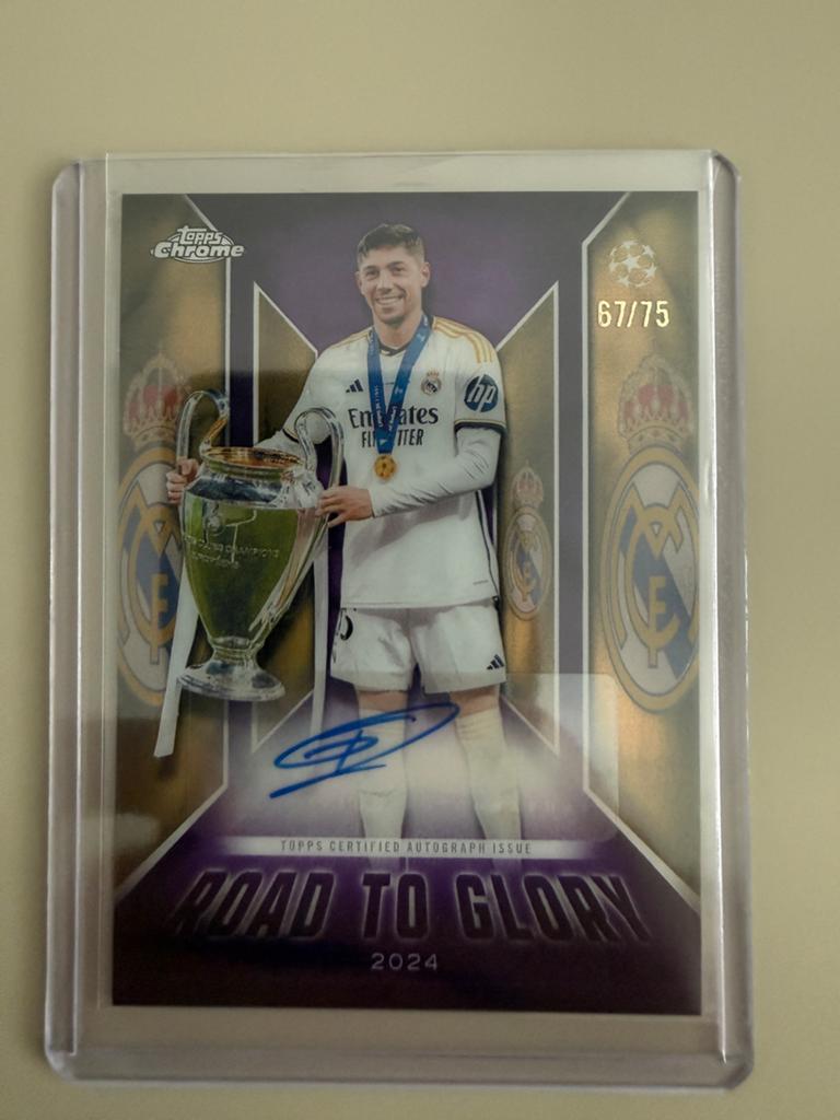 Topps - Federico Valverde - Autograph - Purple and Gold, Ophalen of Verzenden, Nieuw, Plaatje