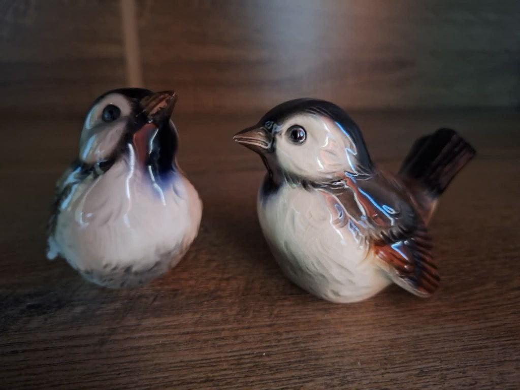Vogeltjes 2 stuks - hummel, Ophalen, Zo goed als nieuw, Hummel