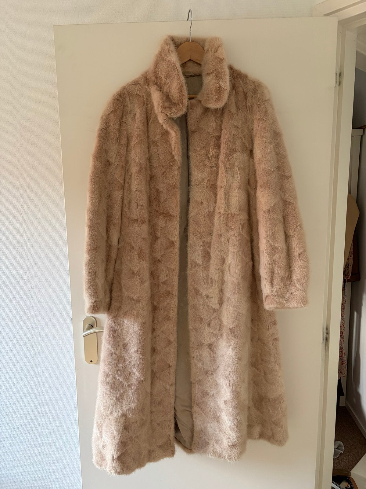 Vintage bontjas in crème kleur, maat 36/38, Kleding | Dames, Jassen | Winter, Ophalen, Gedragen, Maat 36 (S), Beige