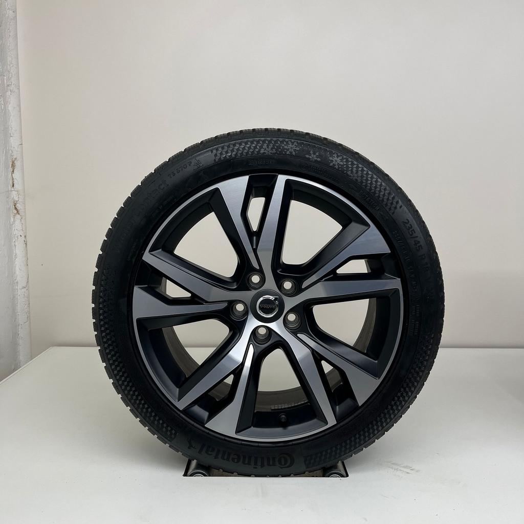 Volvo V60 / S60 18 inch - winterbanden, Auto-onderdelen, Banden en Velgen, 18 inch, Gebruikt, Banden en Velgen, 235 mm