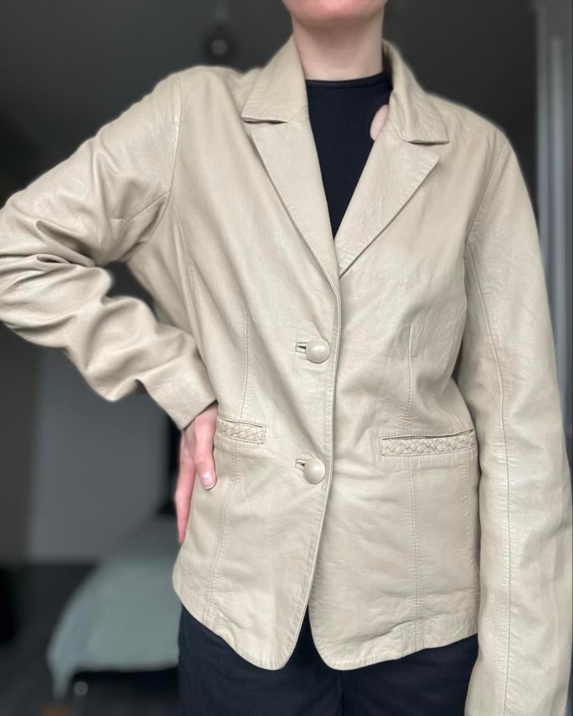 Stijlvolle beige leren blazer van Gipsy - XL (fits more M/L), Ophalen of Verzenden, Zo goed als nieuw, Maat 42/44 (L), Beige