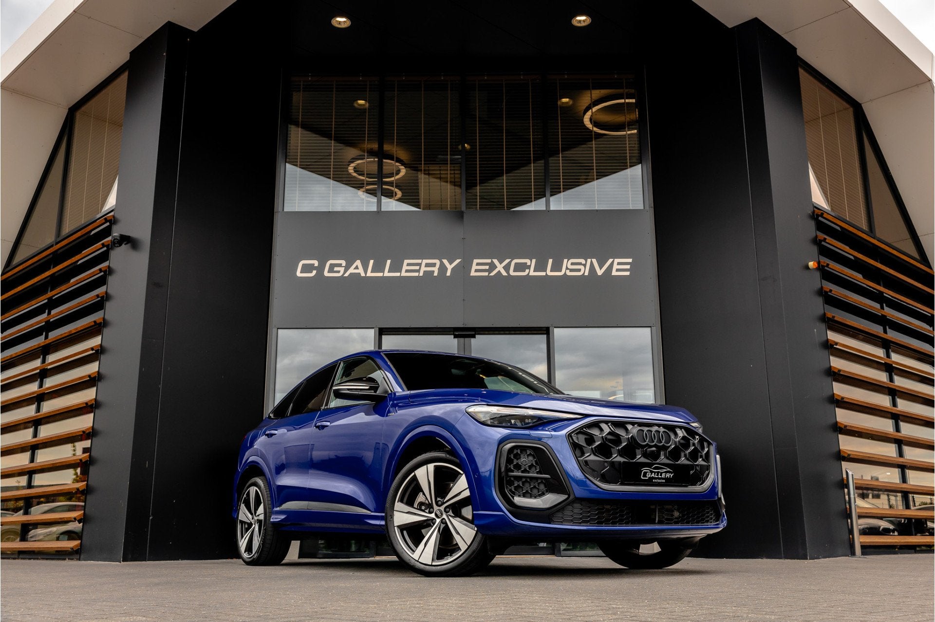 Audi Q5 2.0 TFSI e-hybrid quattro S edition - S Line | Panor, Auto's, Audi, Automaat, Gebruikt, Zwart, 4 cilinders