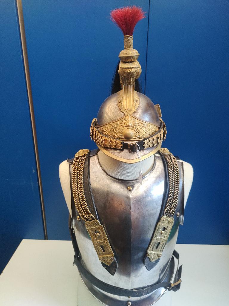 # 2 Frans kurassier ensemble officier mod.1870, Verzamelen, Ophalen of Verzenden, Landmacht, Overige gebieden, Helm of Baret