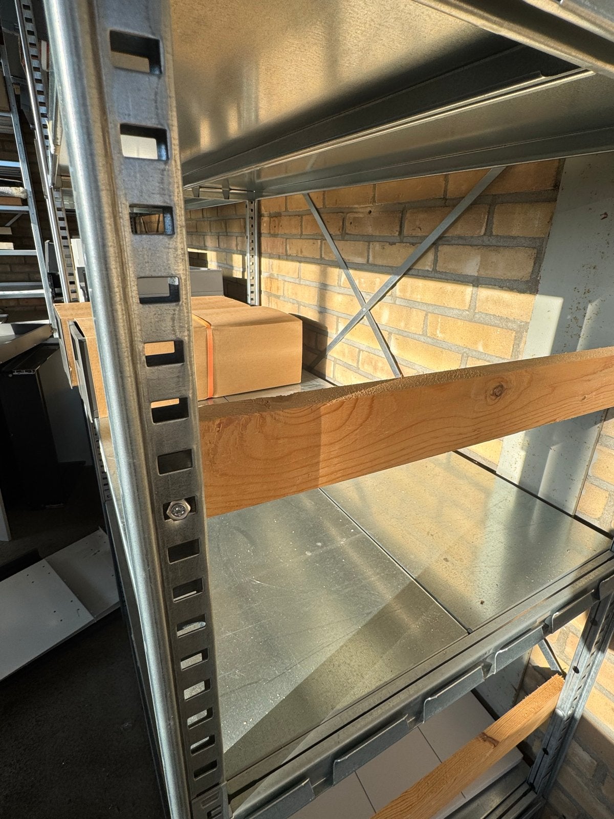 Metalen stellingen - 6 stuks  € 150 p/s of alle 6 voor €750, Huis en Inrichting, Kasten | Stellingkasten, Ophalen, Gebruikt