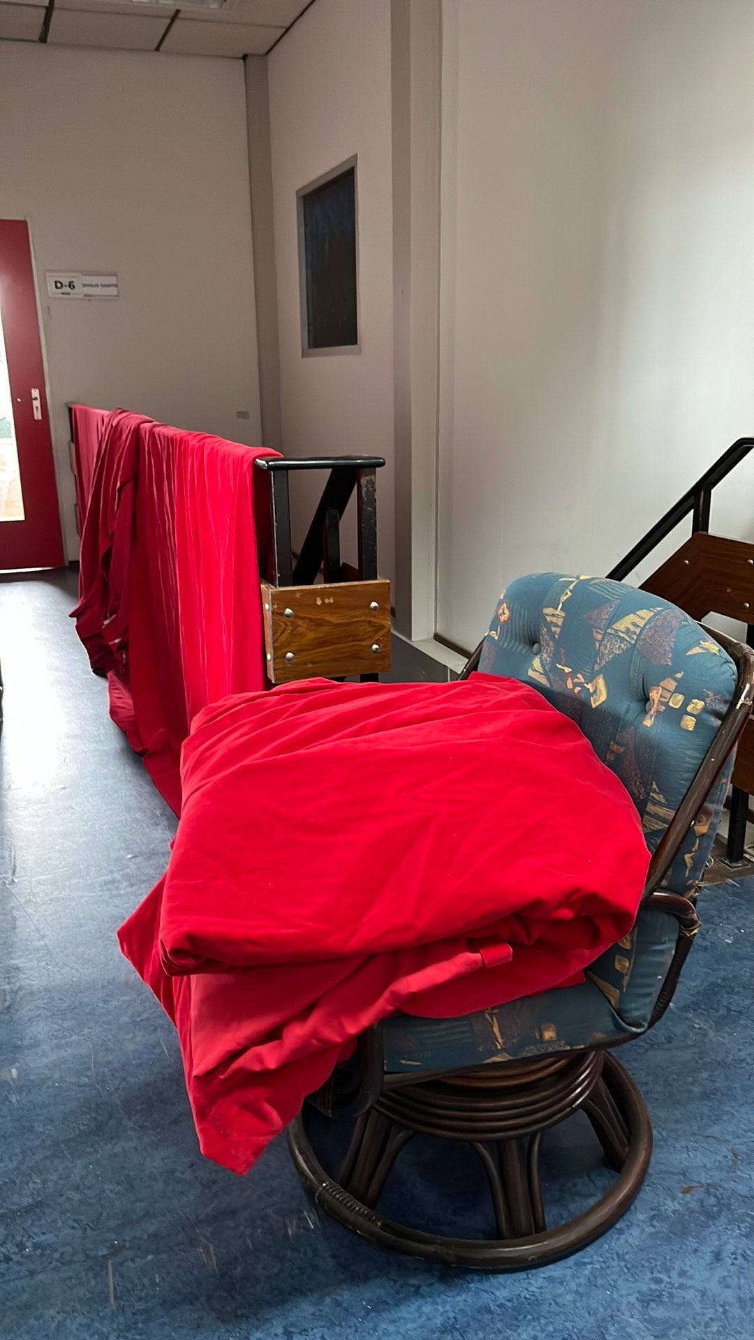 Gordijnen velours fluweel lang rood, Huis en Inrichting, Stoffering | Gordijnen en Lamellen, Gebruikt, 200 cm of meer, Blauw, 150 tot 200 cm