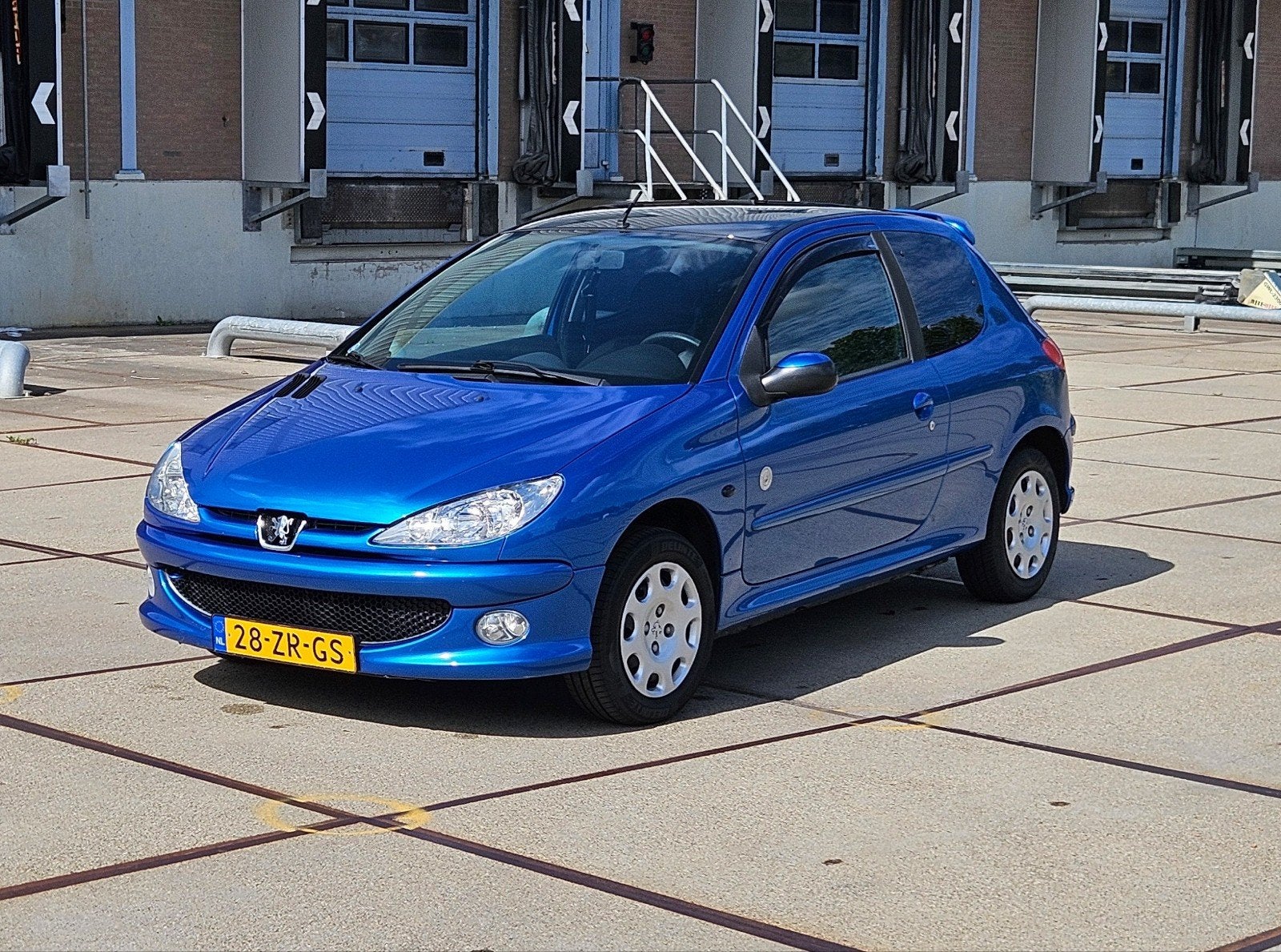 Peugeot 206 1.4 8V Generation – 2008 – 129.068 km, Auto's, Peugeot, Voorwielaandrijving, 31 €/maand, 4 cilinders, Blauw