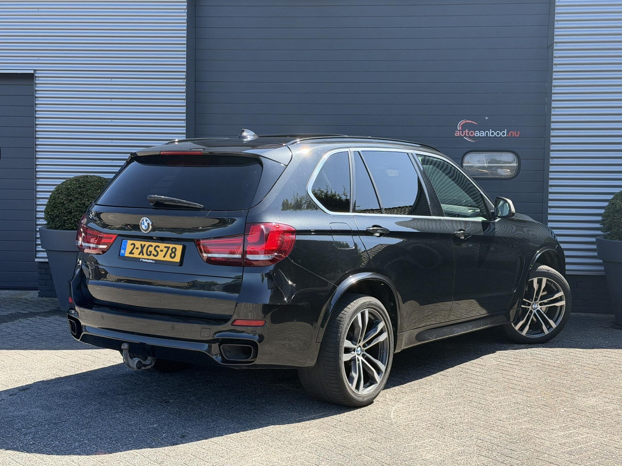 BMW X5 M50d 7p. | Panoramadak | 360* Camera | Head-Up Displa, 15 km/l, 2993 cc, Zwart, Diesel