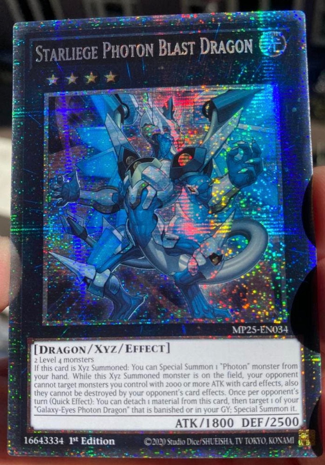 Yu-Gi-Oh! Starliege Photon Blast Dragon MP25 Starlight Rare, Hobby en Vrije tijd, Verzamelkaartspellen | Yu-gi-Oh!, Ophalen of Verzenden