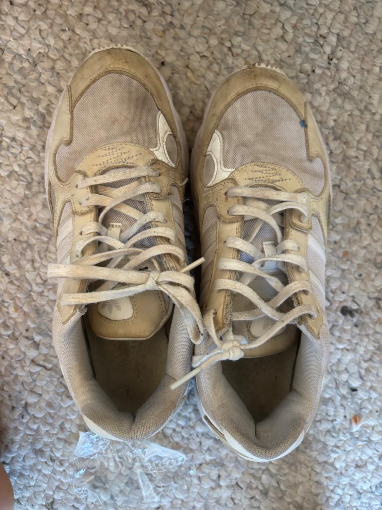 Adidas falcon wit maat 42 2/3, Adidas, Wit, Ophalen of Verzenden, Sneakers of Gympen