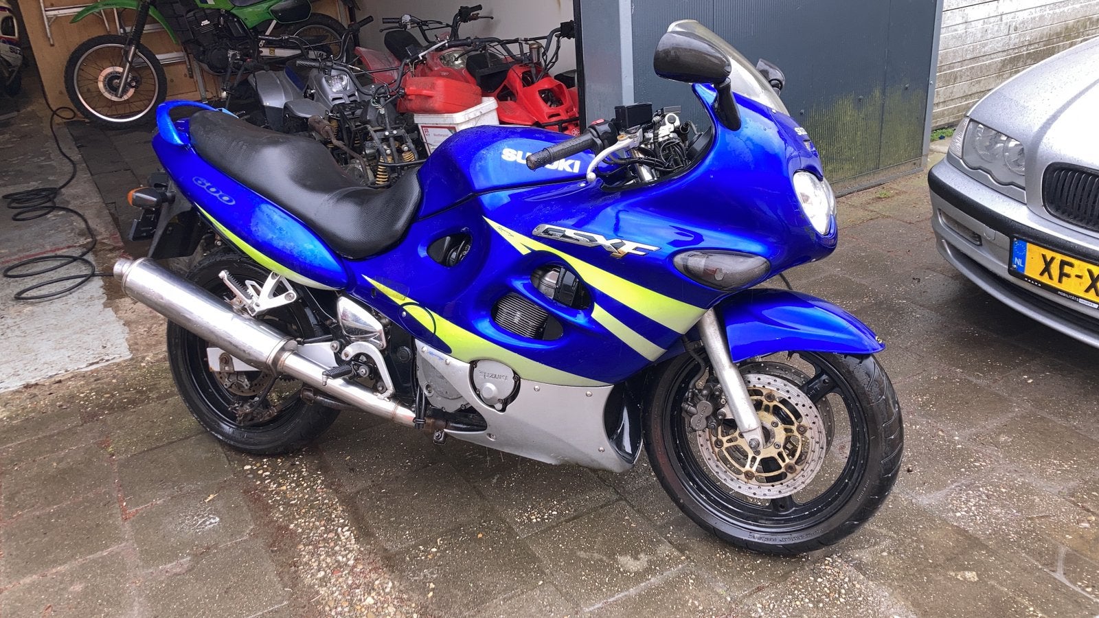 Onderdelen Suzuki gsx600f, Ophalen