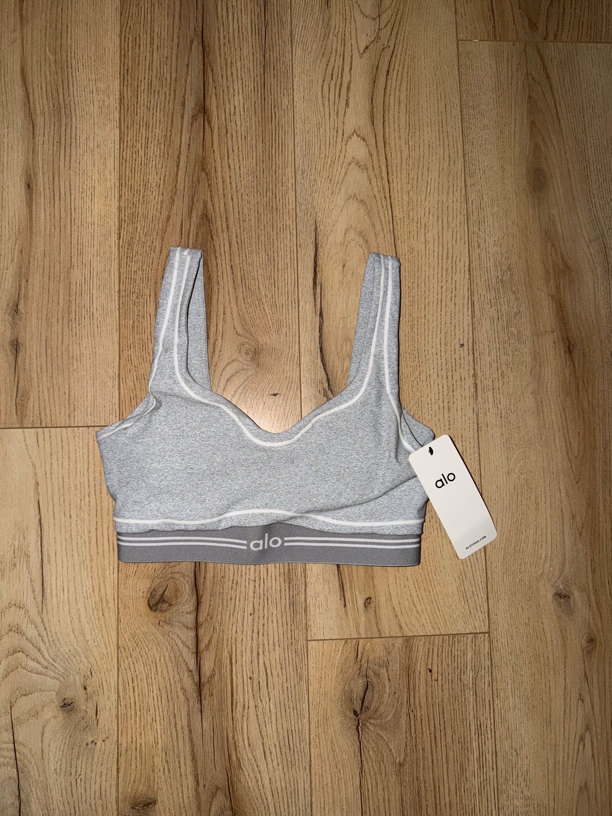 Alo Yoga sportset - sportbeha en legging, Kleding | Dames, Nieuw, Ophalen of Verzenden, Fitness of Aerobics, Maat 36 (S)