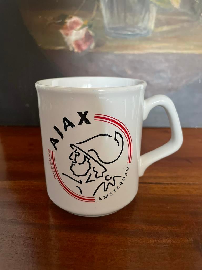 Ajax mok met de naam Marcel, Ophalen of Verzenden, Zo goed als nieuw, Overige stijlen, Kop(pen) en/of Schotel(s)
