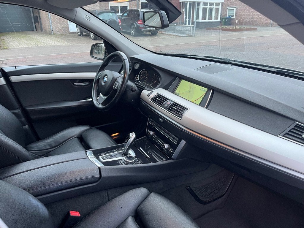 Bmw 5-SERIE GRAN TURISMO GT 535I HIGH EXECUTIVE 306PK AUTOMA, Auto's, Automaat, Achterwielaandrijving, Gebruikt, Euro 6